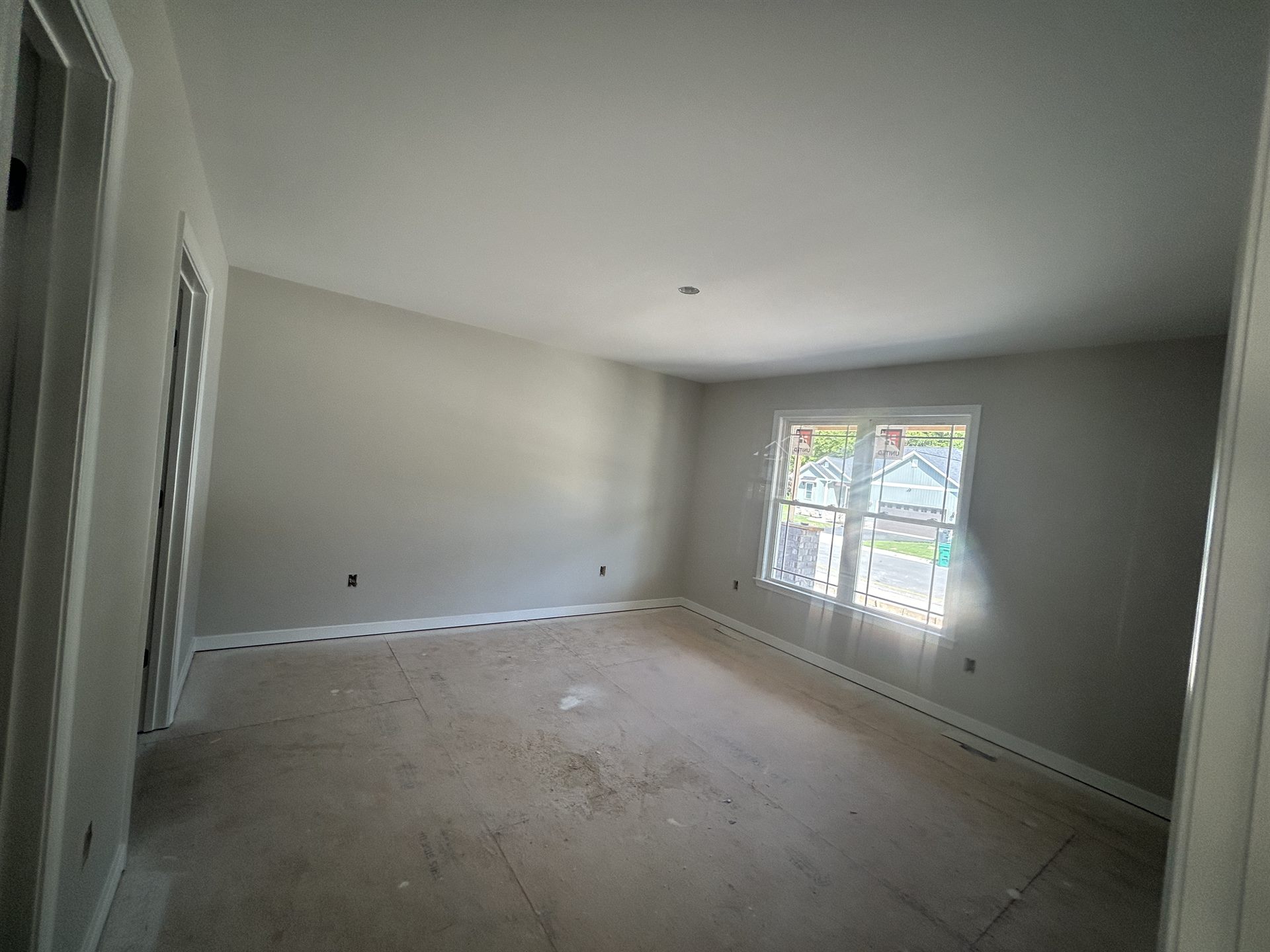 Painting and drywall gallery image