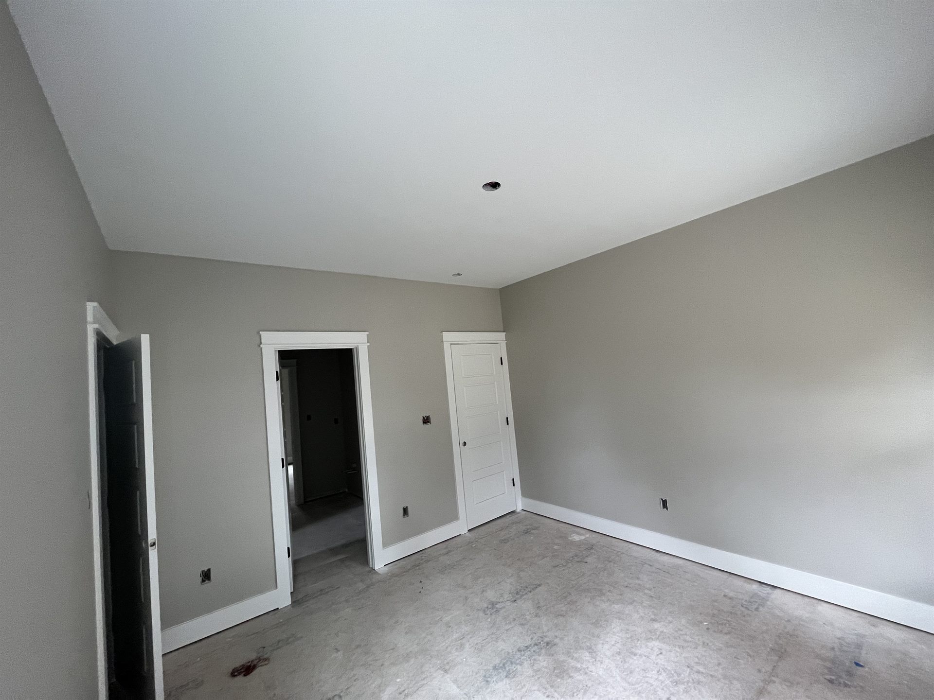 Painting and drywall gallery image