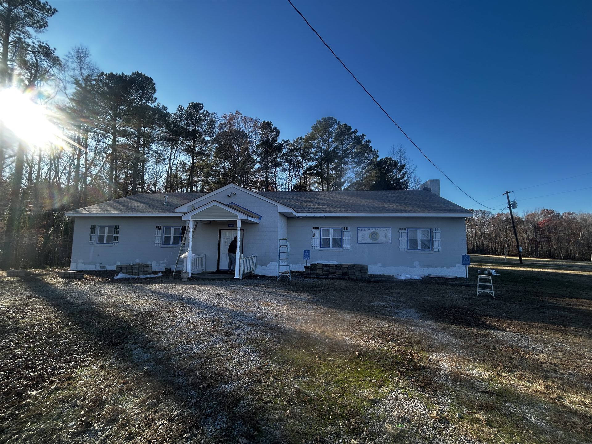 Exterior painting on a Virginia home by Elite Craft LLC